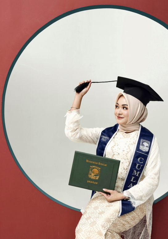 Rahmadatul Fitri, S.T. &ldquo;Change IMPOSSIBLE To I&rsquo;M POSSIBLE&rdquo;